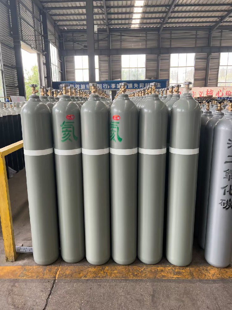 高纯氦气价格差异的影响因素有哪些？