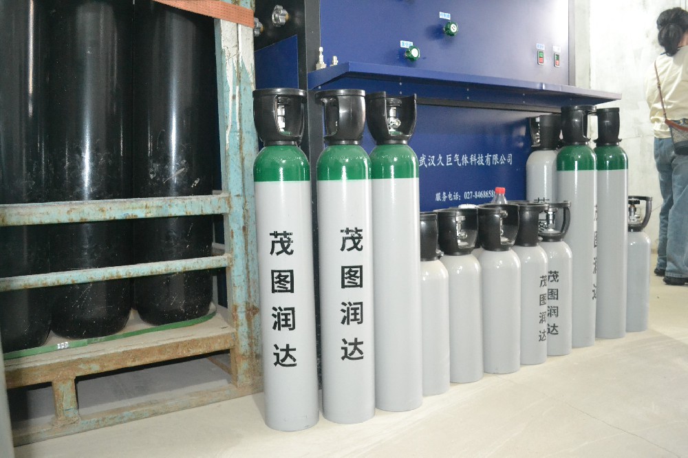 标准混合气体不确定度来自哪些方面？